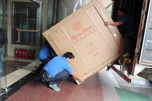 措美钢琴贵重工艺品无忧运